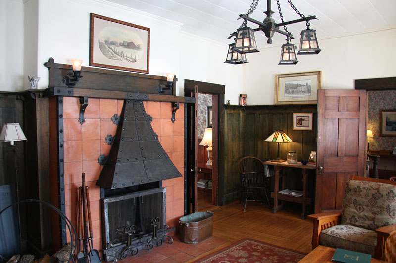 Notchland Inn