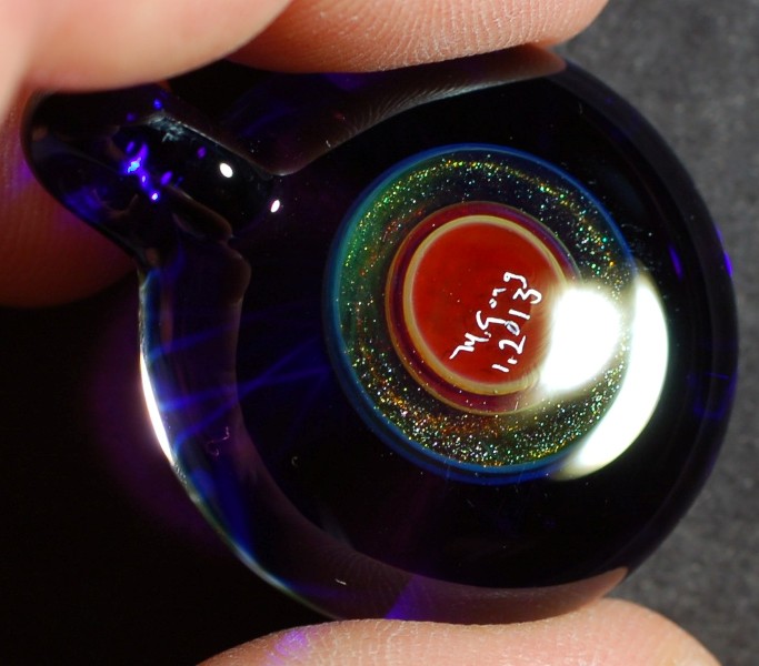 Twilight Hole 30mm x 18mm sold