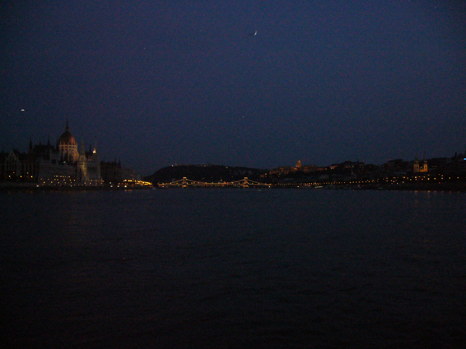 budapest by night