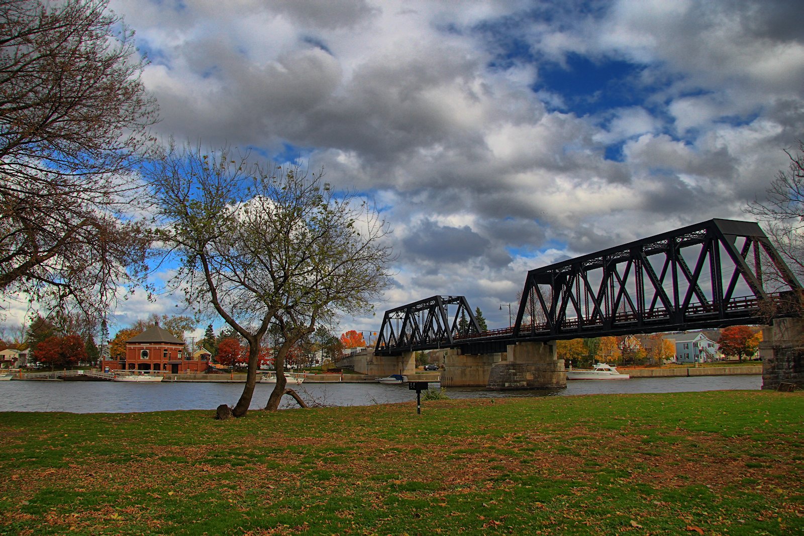 Mohawk River Bridge in HDR<BR>October 30, 2012
