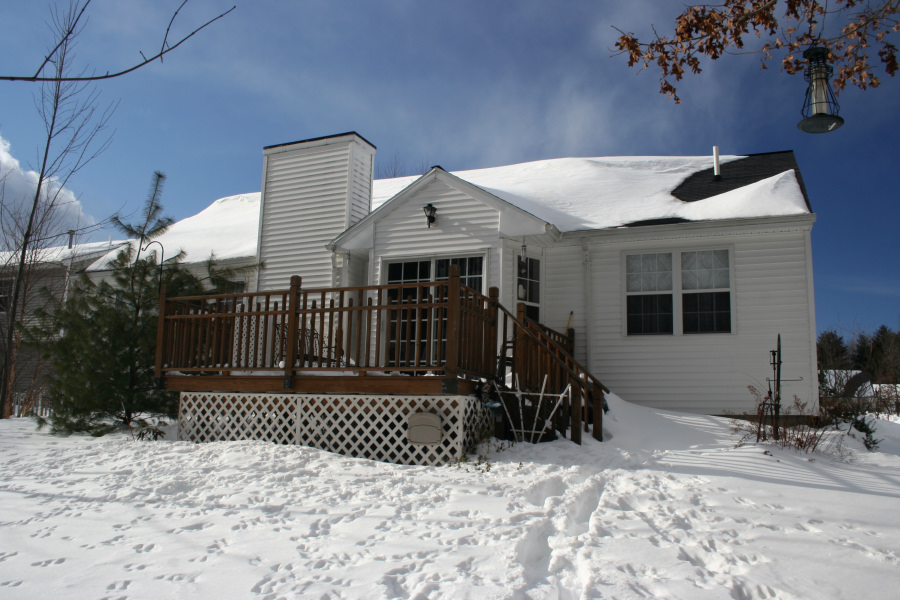 February 18, 2007<BR>Snow in Back Yard