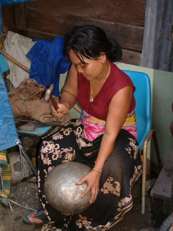 Making a Monks Offering Bowl