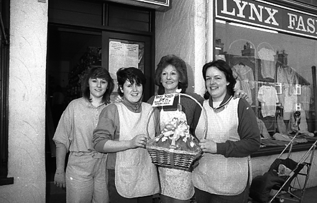 genod SPAR Llanfairpwll Mai 1987.