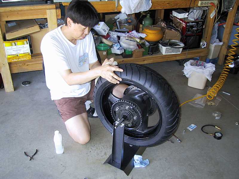 Tire balancing