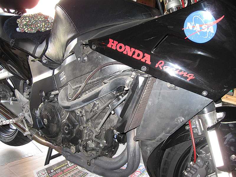 Right side with fairings removed
