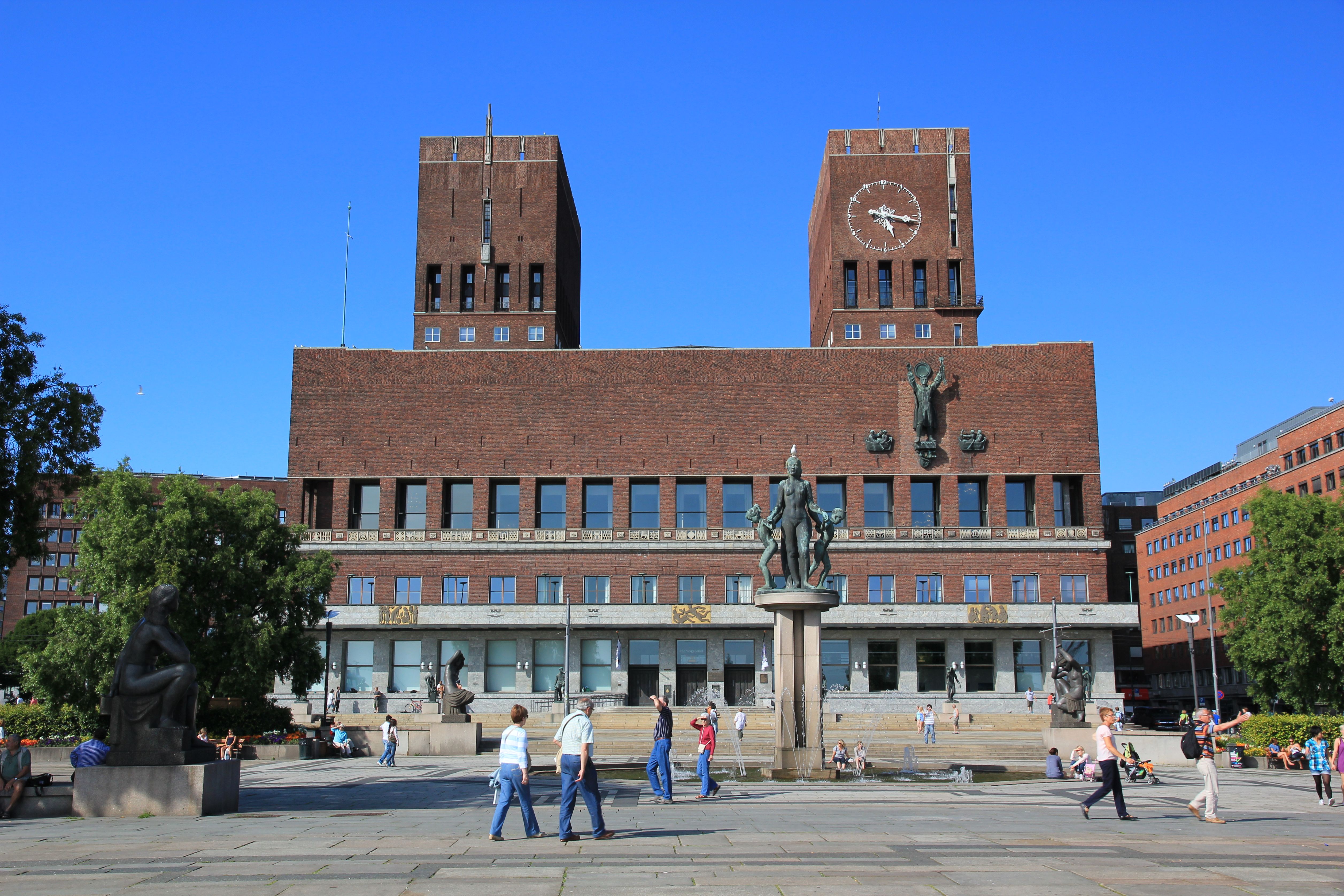 Oslo Rdhus ( Oslo City Hall)