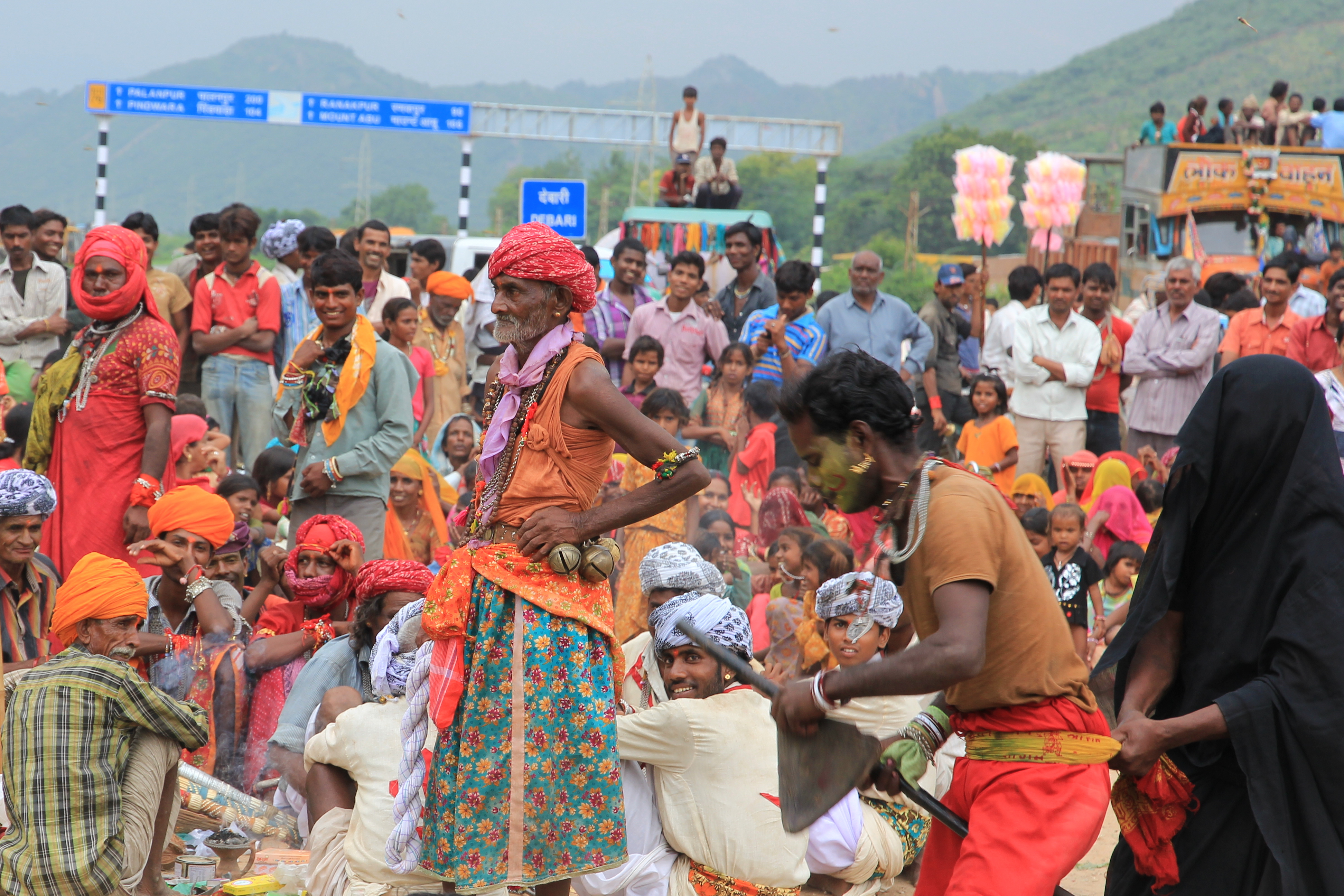 Jugglers near Udaipur
