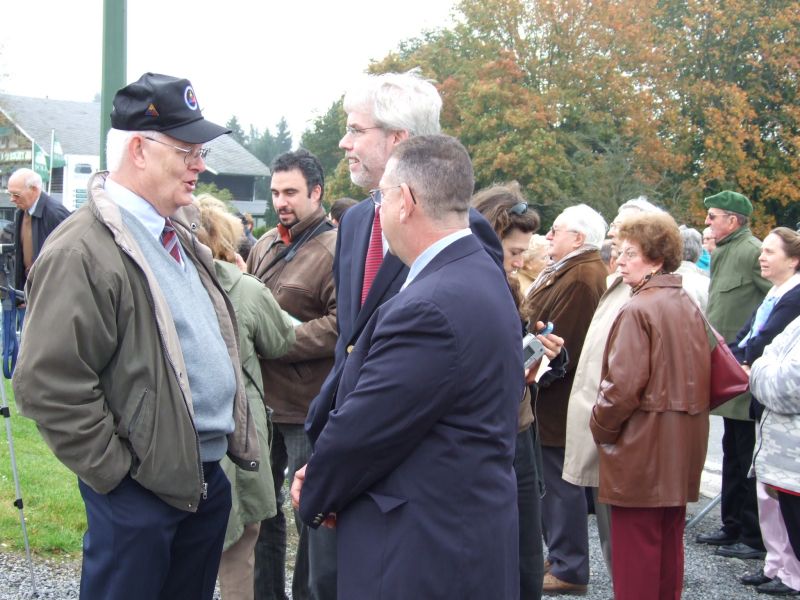 Art Nordhoff (nephew of 7th AD vet) on the left