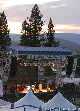 Grandstand Stage