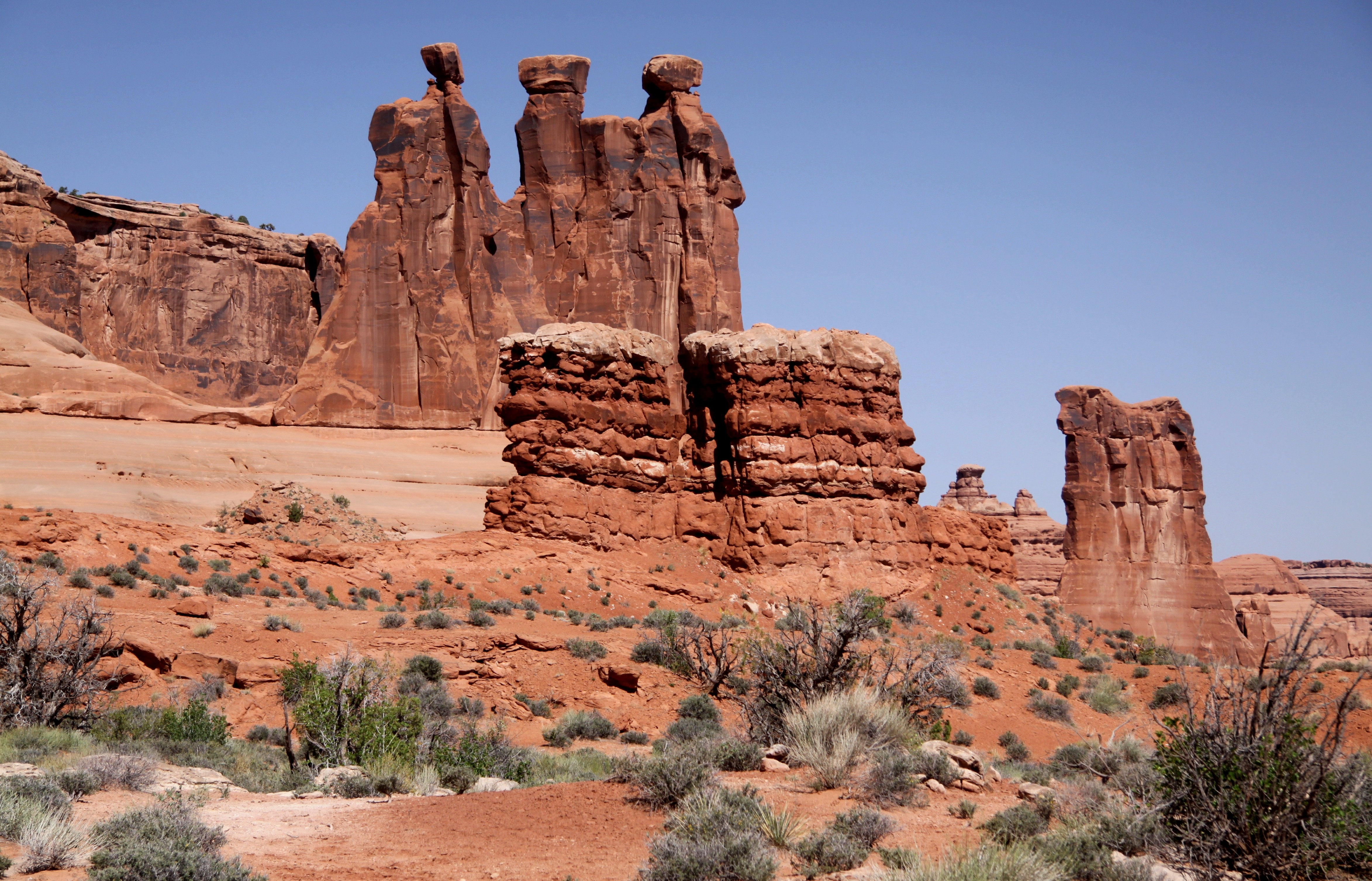 Arches National Park:  The 3 Gossips