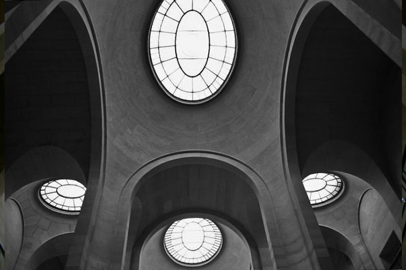 Paris Curves*