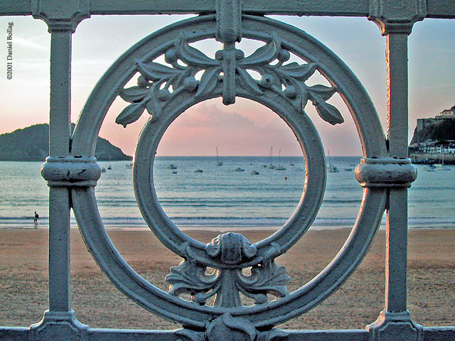 Railing*