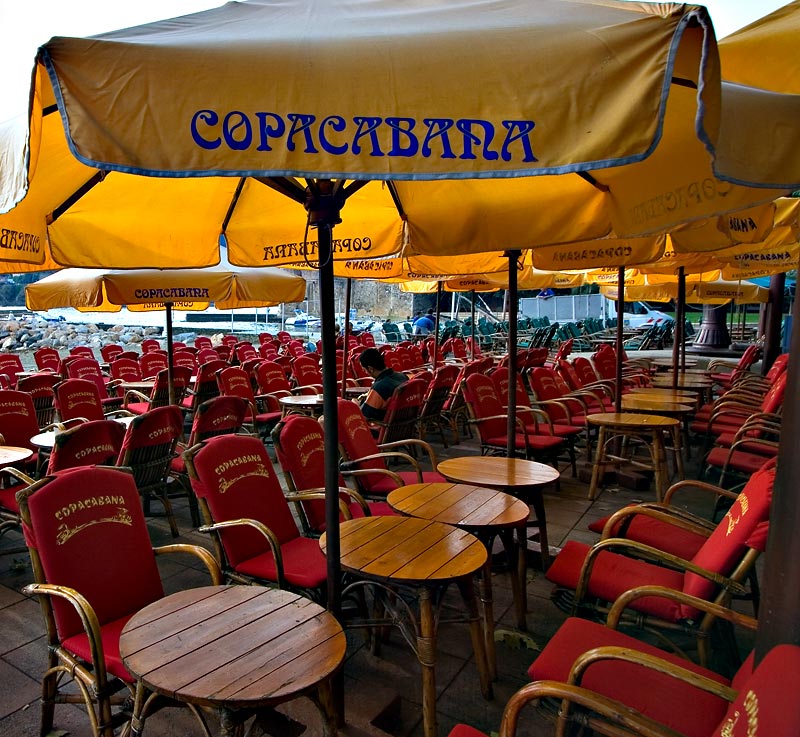 Alone at the Copa *