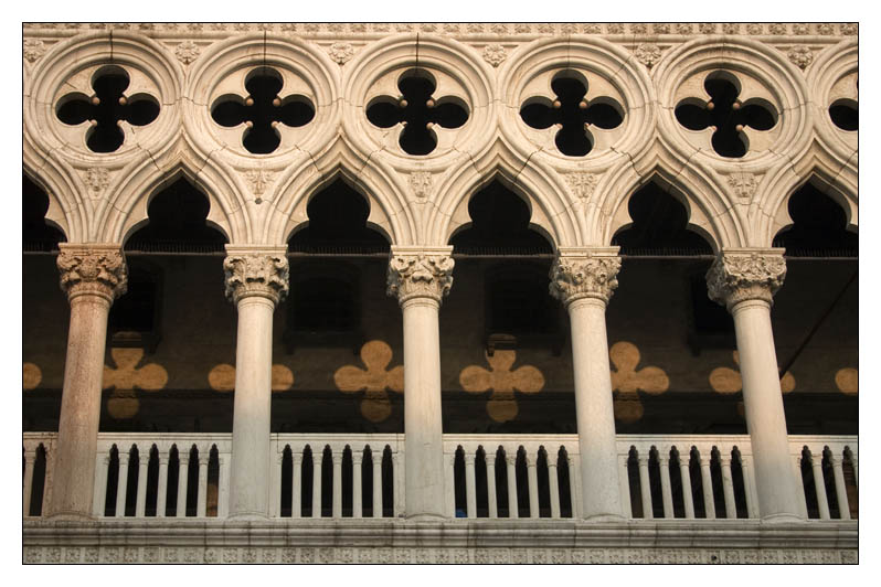 Venice Shadow*