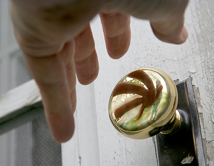 3rd: New Knob, Old Door