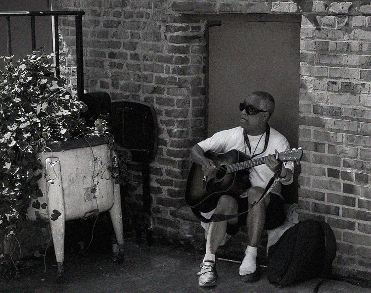 Street Blues Man