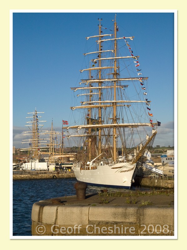 Cisne Branco at rest in Sandon Half Tide dock