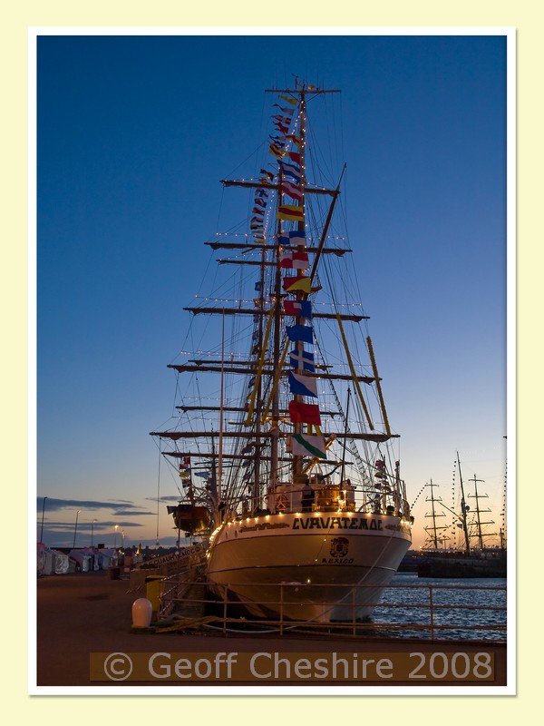 Cuauhtemoc at dusk (2)