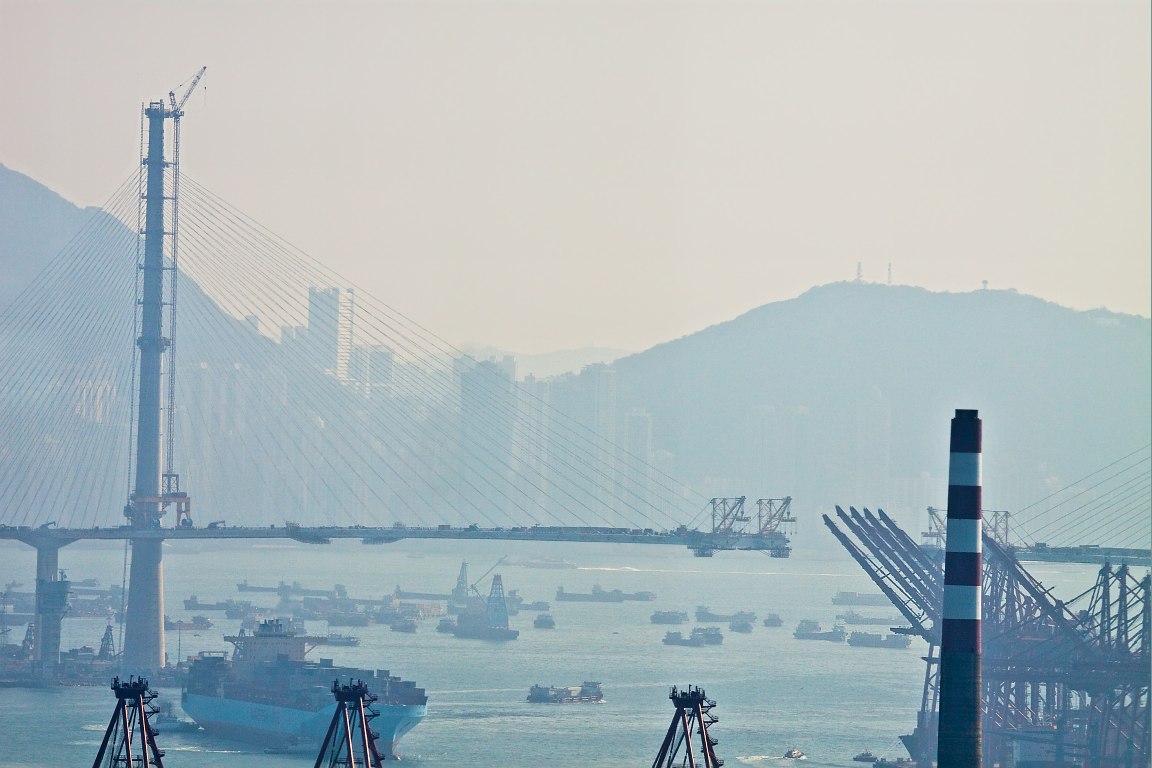 Stonecutters Bridge</br><big>昂 船 洲 大 橋</big>