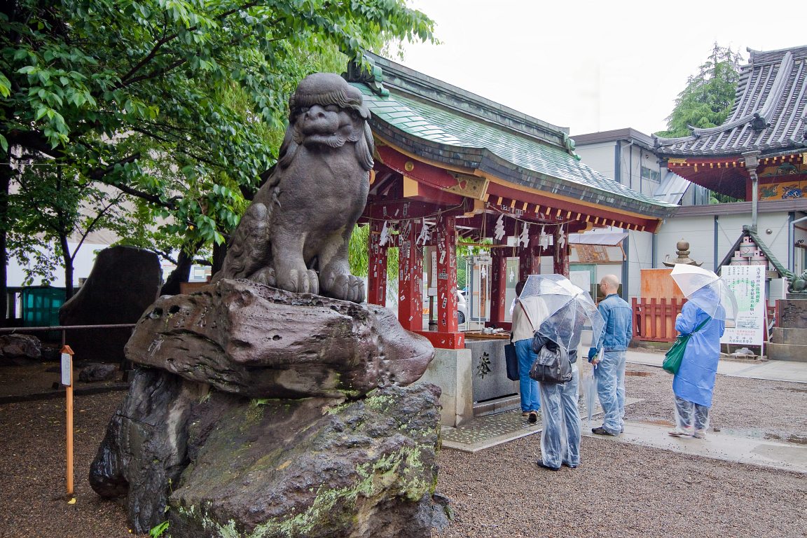 Asakusa Shrine</br><big>浅草神社</big>