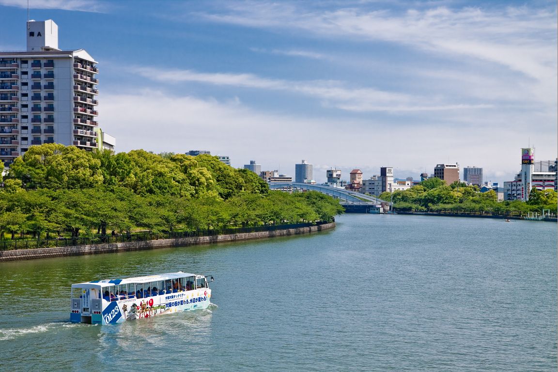 Amphibious Tour Boat