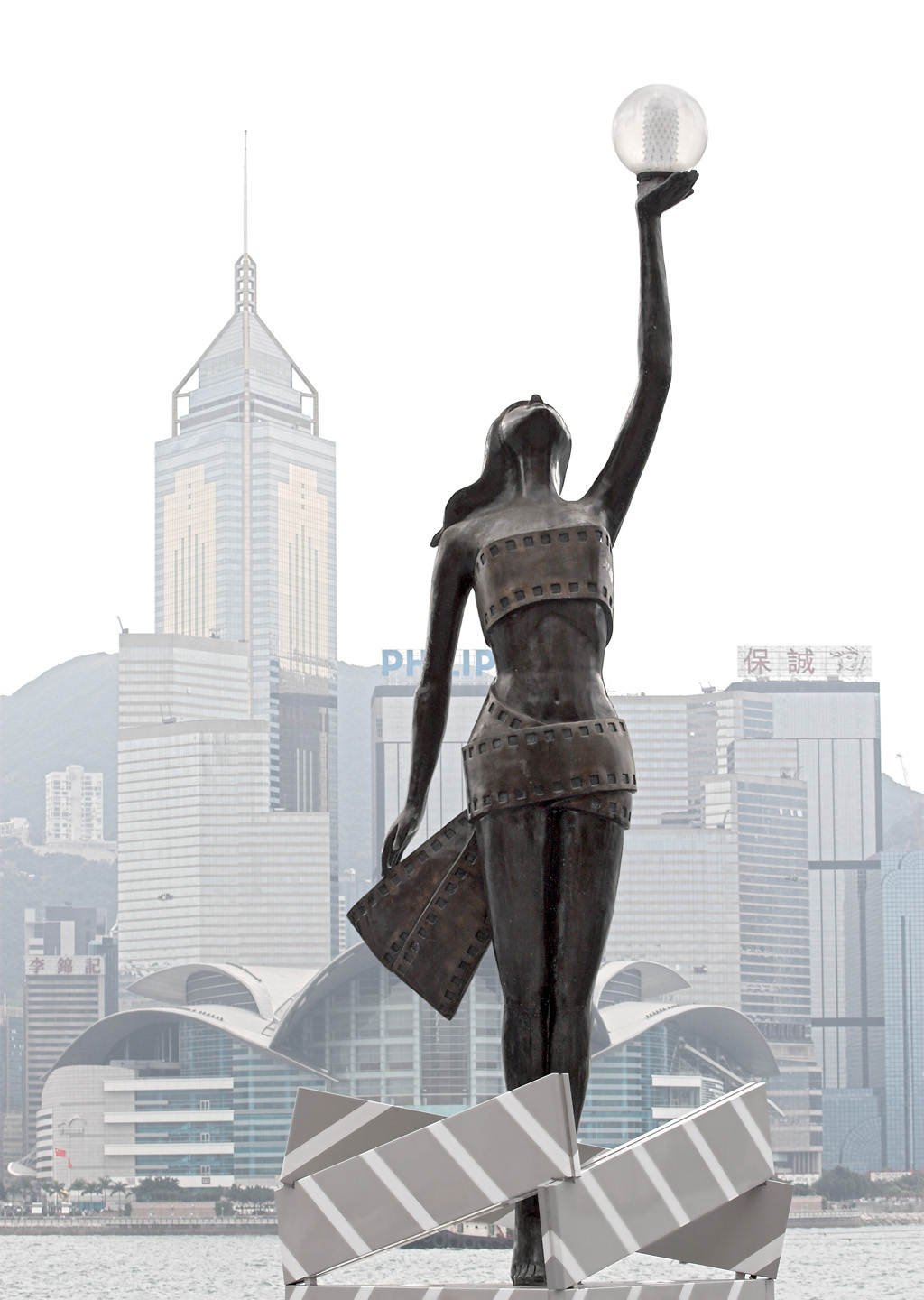 Statuette