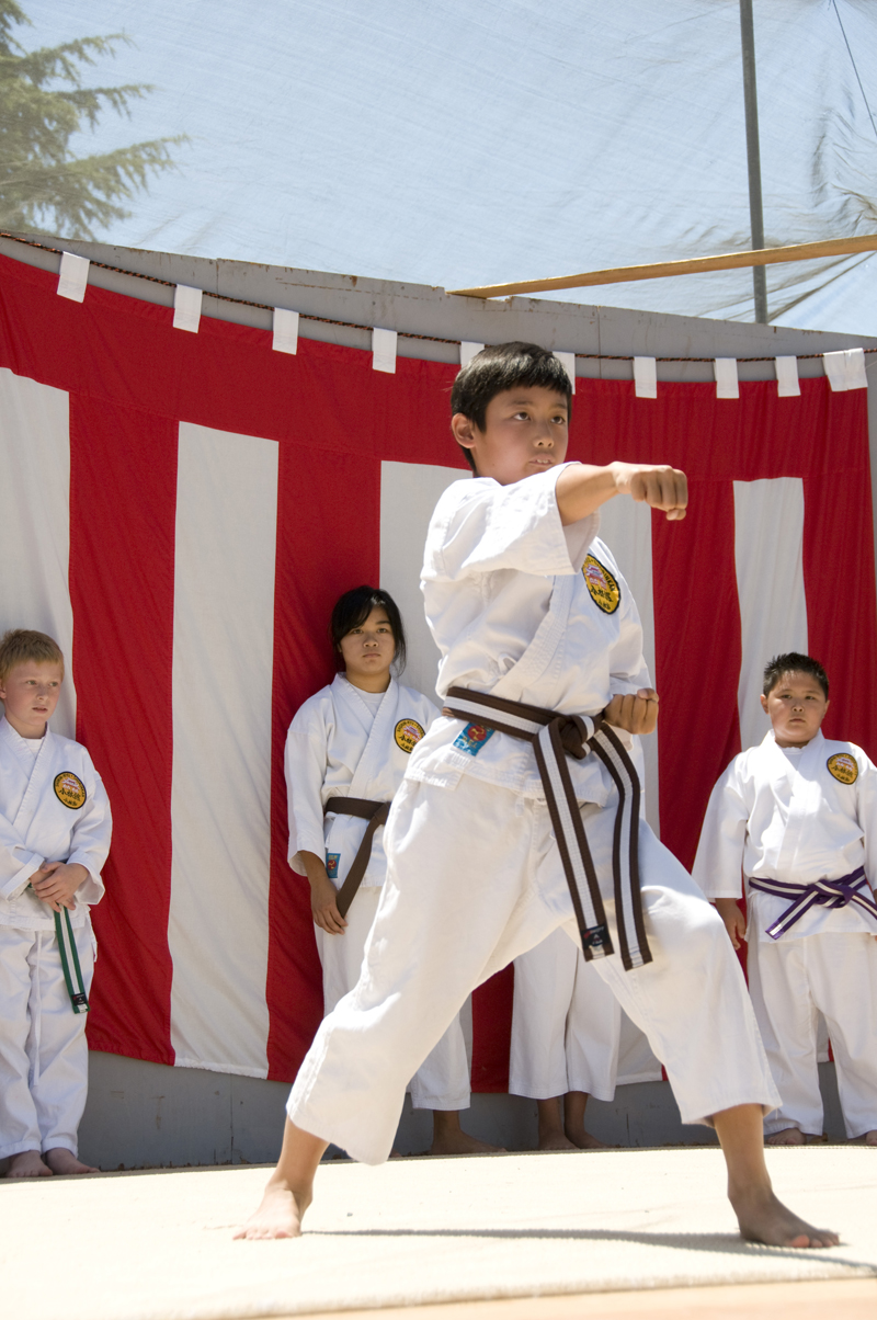 Karate Demo 2010-7.jpg