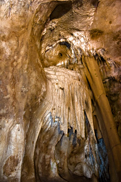  Quri Qaleh ( Ghoori Ghaleh ) Cave