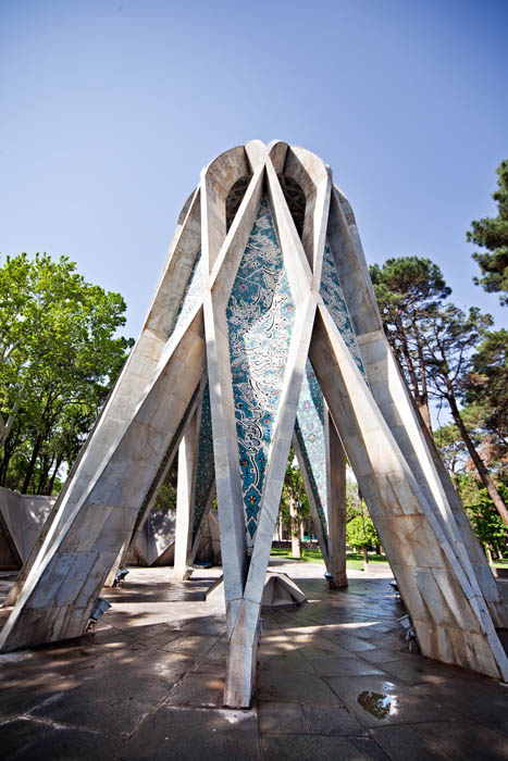 Omar Khayyams Tomb (2 of 3)