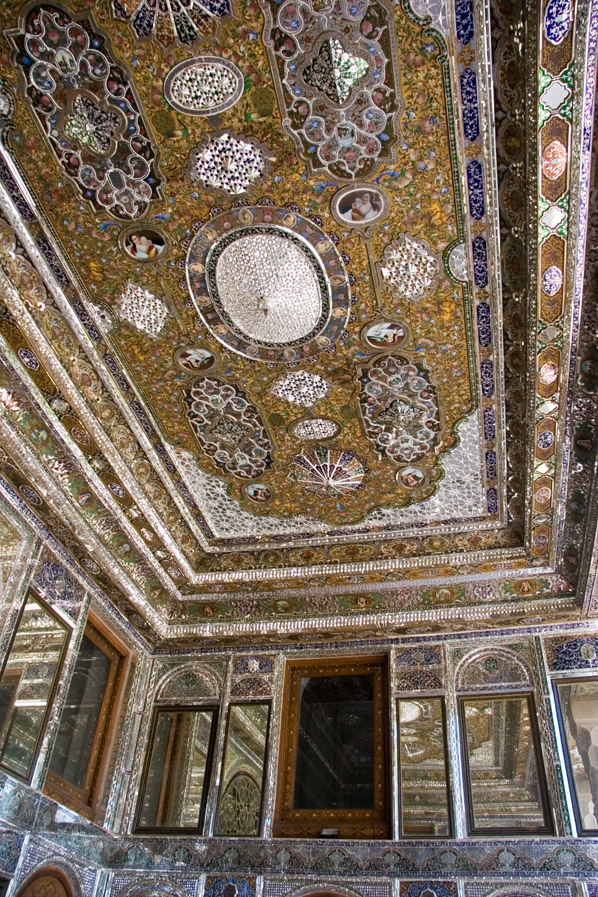 Narengestan-e- Ghavam