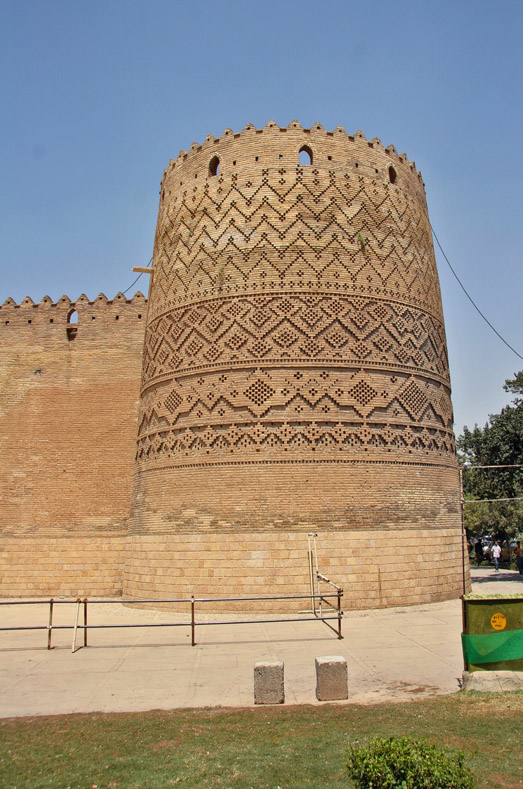 Arg -e- Karimkhani