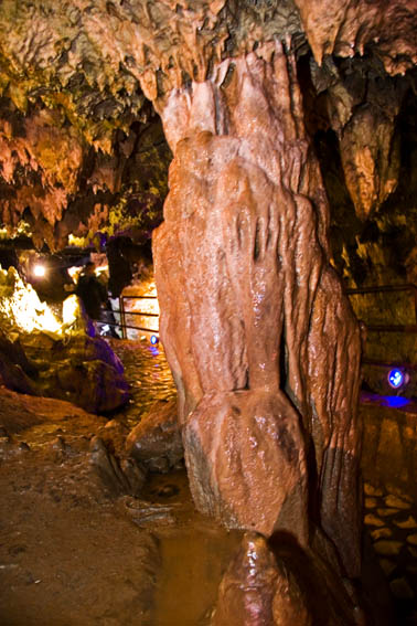  Quri Qaleh ( Ghoori Ghaleh ) Cave