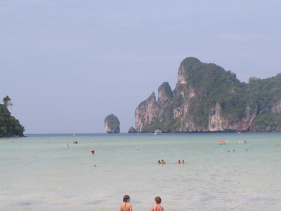 o6/59/661259/1/73697672.LJpZgejS.099KhoPhiPhi_resize.JPG