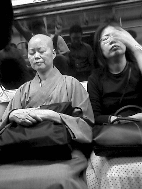 Monk & Lady, MTR, 2007