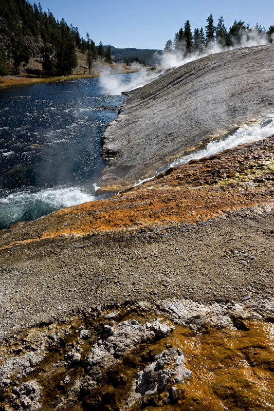 Midway Geyser Basin, Firehole River