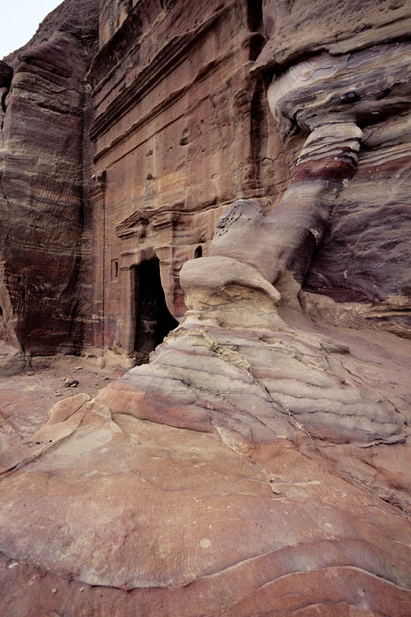 Jordan, Petra, April 1995