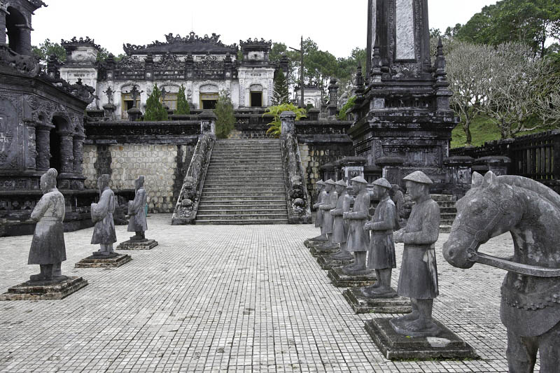 Hu, Khai Dinh Mausoleum