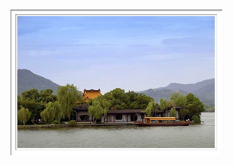 West Lake - A Closer Look At The Islet