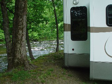 THE BACK OF THE RV WAS SO CLOSE TO THE LITTLE SALMON RIVER