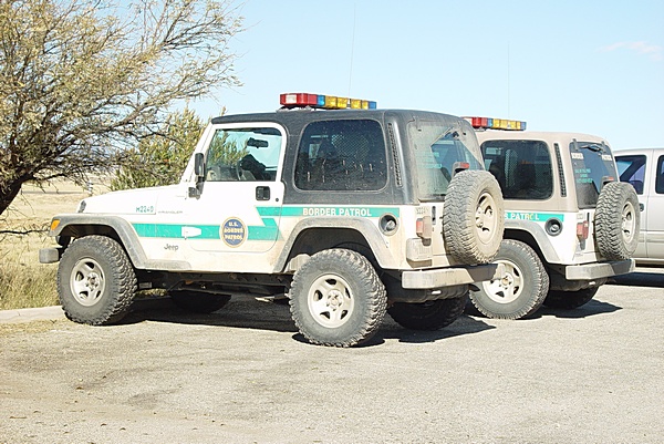 THE GREEN AND WHITE ARMY OF THE BORDER PATROL
