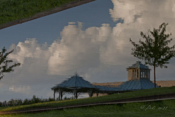 GAZEBO REFLECTION