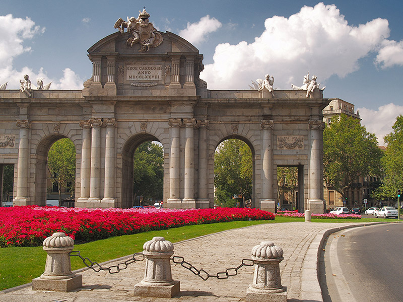 Puerta de Alcal