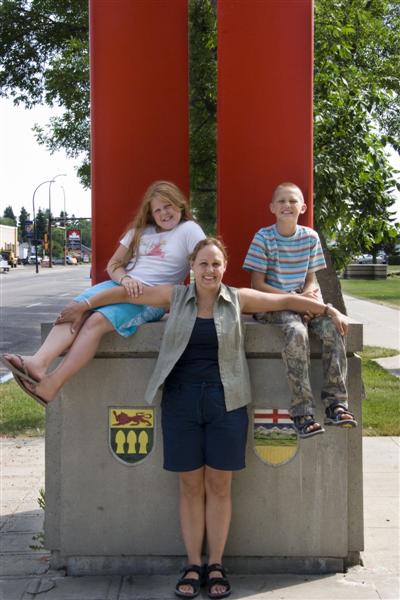 Saskatchewan-Alberta border marker, Lloydminster, SK