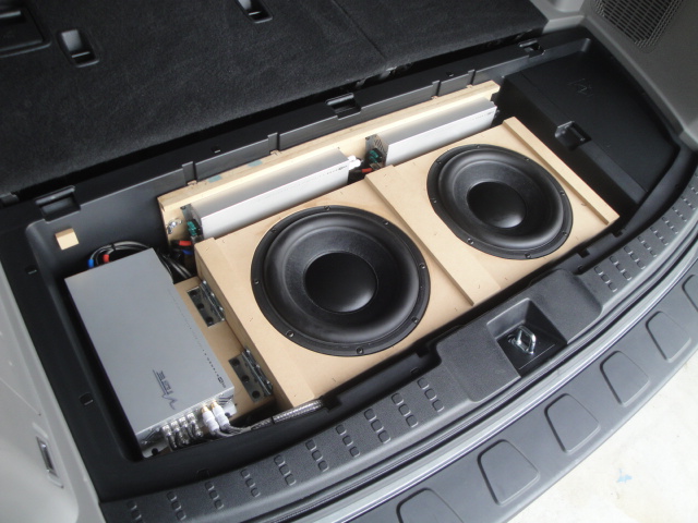 Removing the cosmetic cover revels the rest of the system.