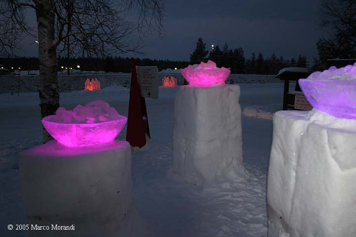Father Christmas house - light by ice