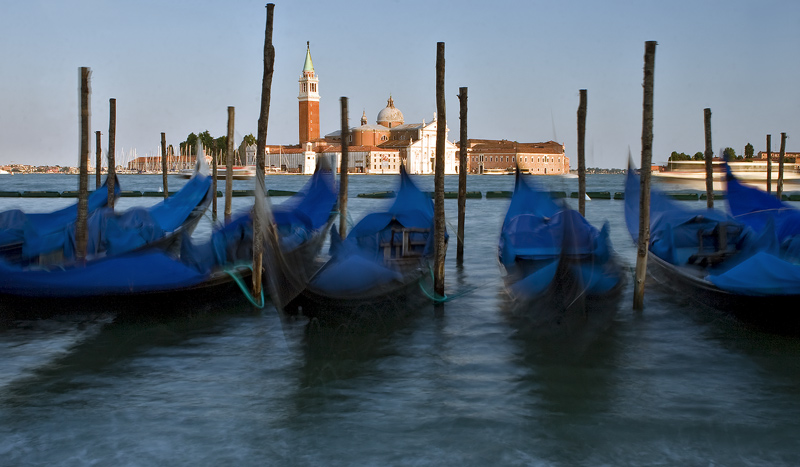 Gondola Blur