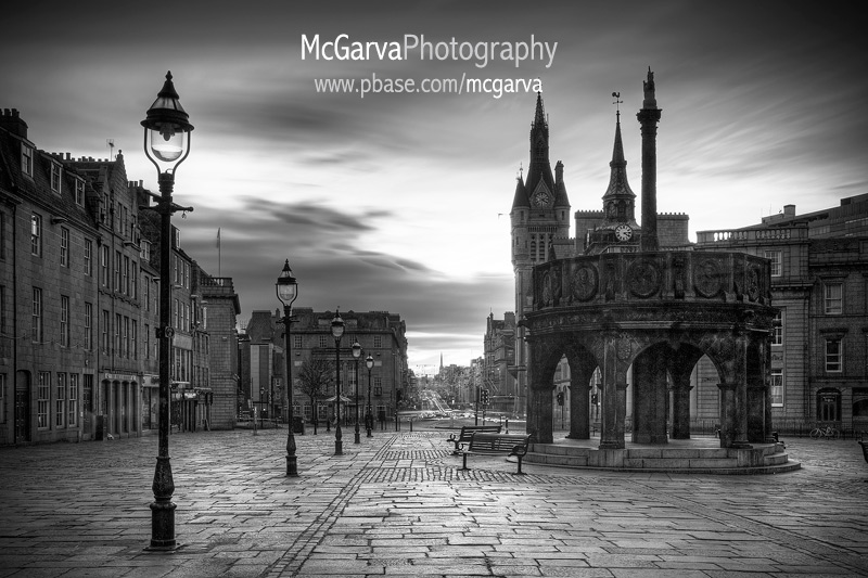 Mercat Cross