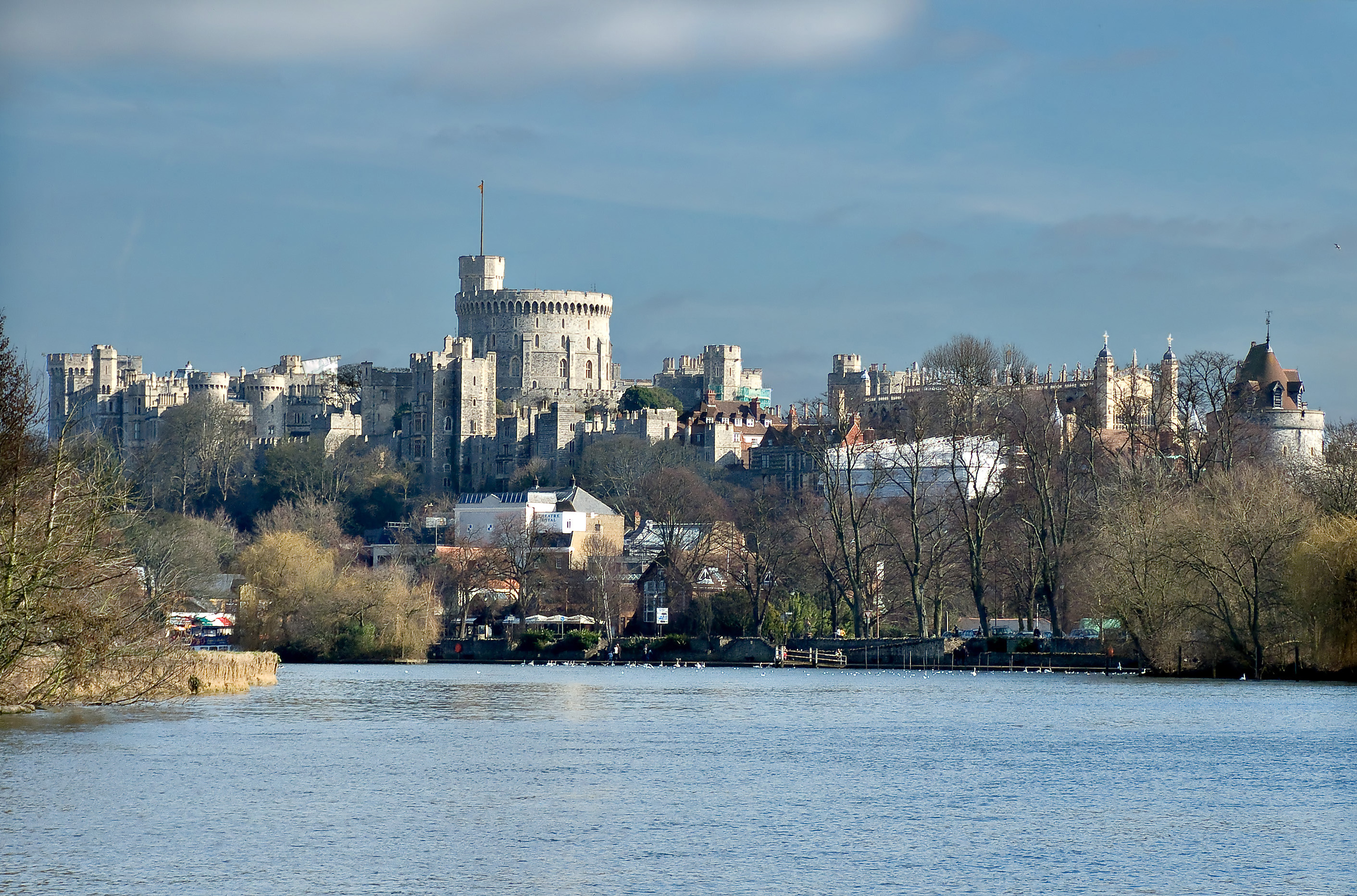 Windsor_Castle_7383_ed1ec.jpg