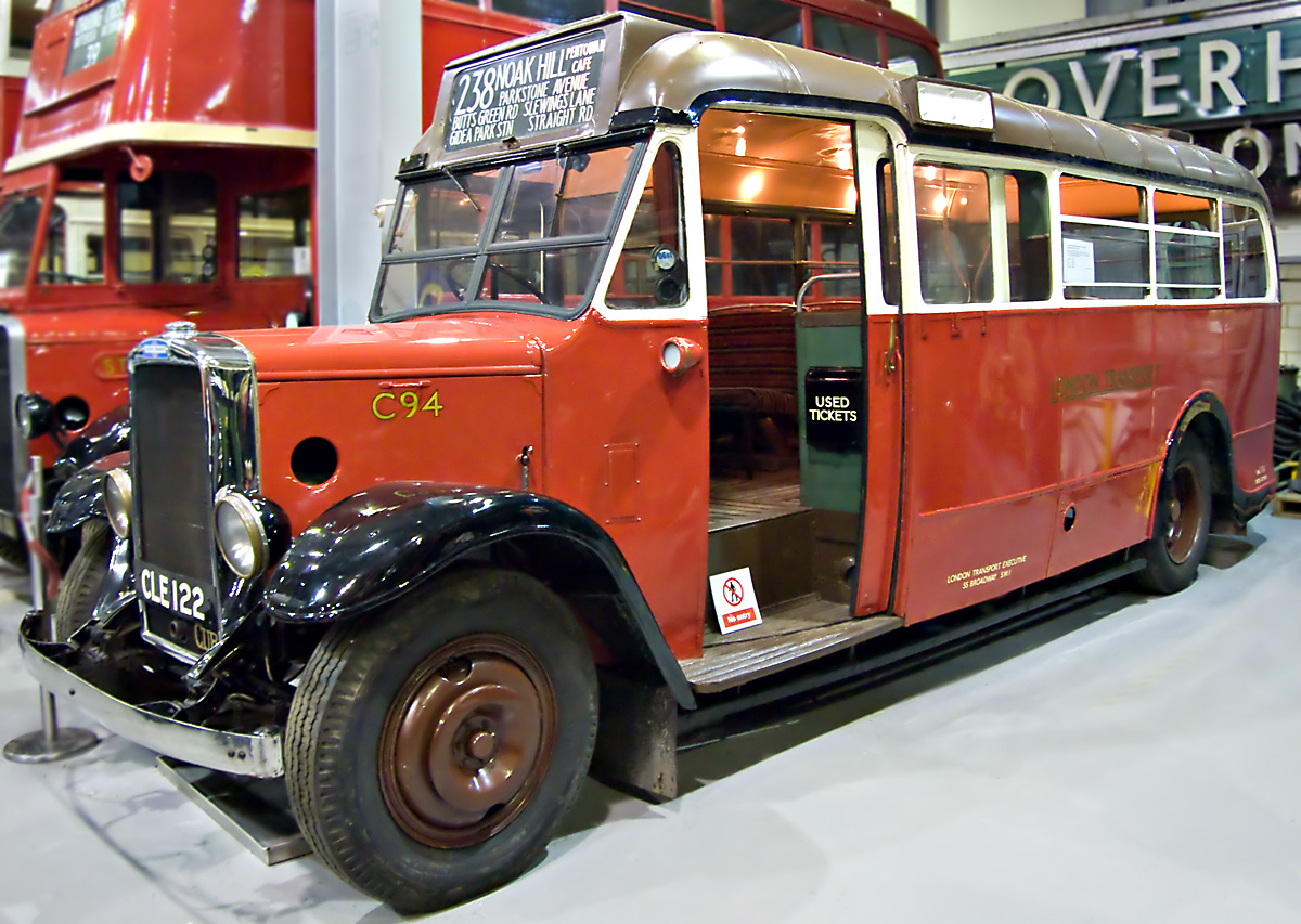 Leyland_Cub_bus_7498_ed1_W1200.jpg