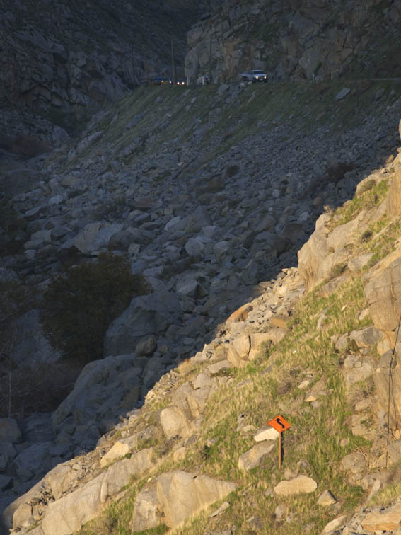 <B>Dangerous Curve</B> <BR><FONT SIZE=2>Kern River Canyon, California, February 2007</FONT>
